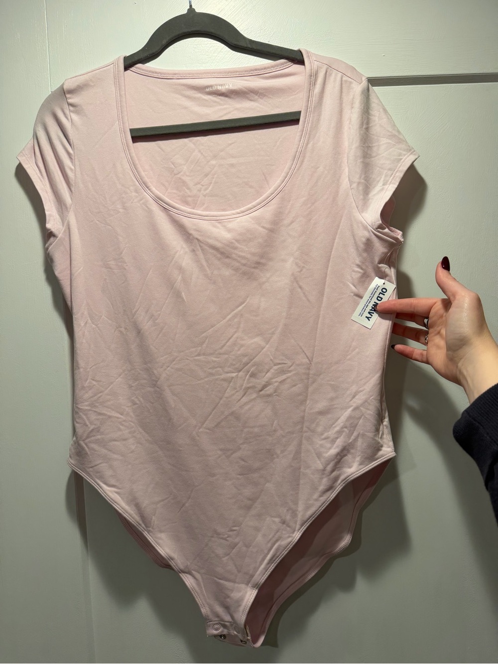 Old Navy Women's Light Pink Scoop Neck Short Sleeve Bodysuit